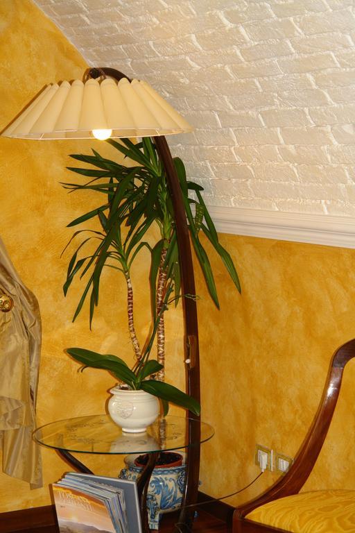 Residenza D'Epoca Campo Regio Relais Bed & Breakfast เซียนา ภายนอก รูปภาพ