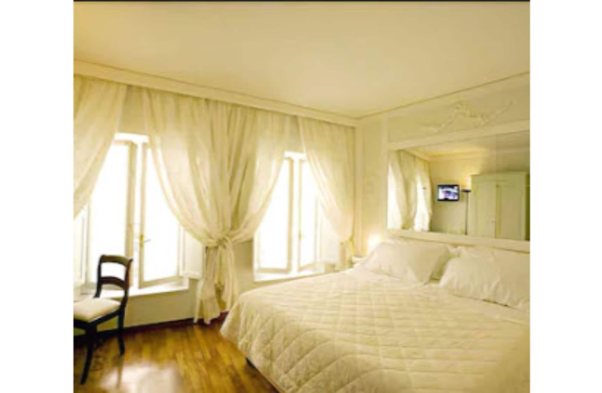 Residenza D'Epoca Campo Regio Relais Bed & Breakfast เซียนา ภายนอก รูปภาพ