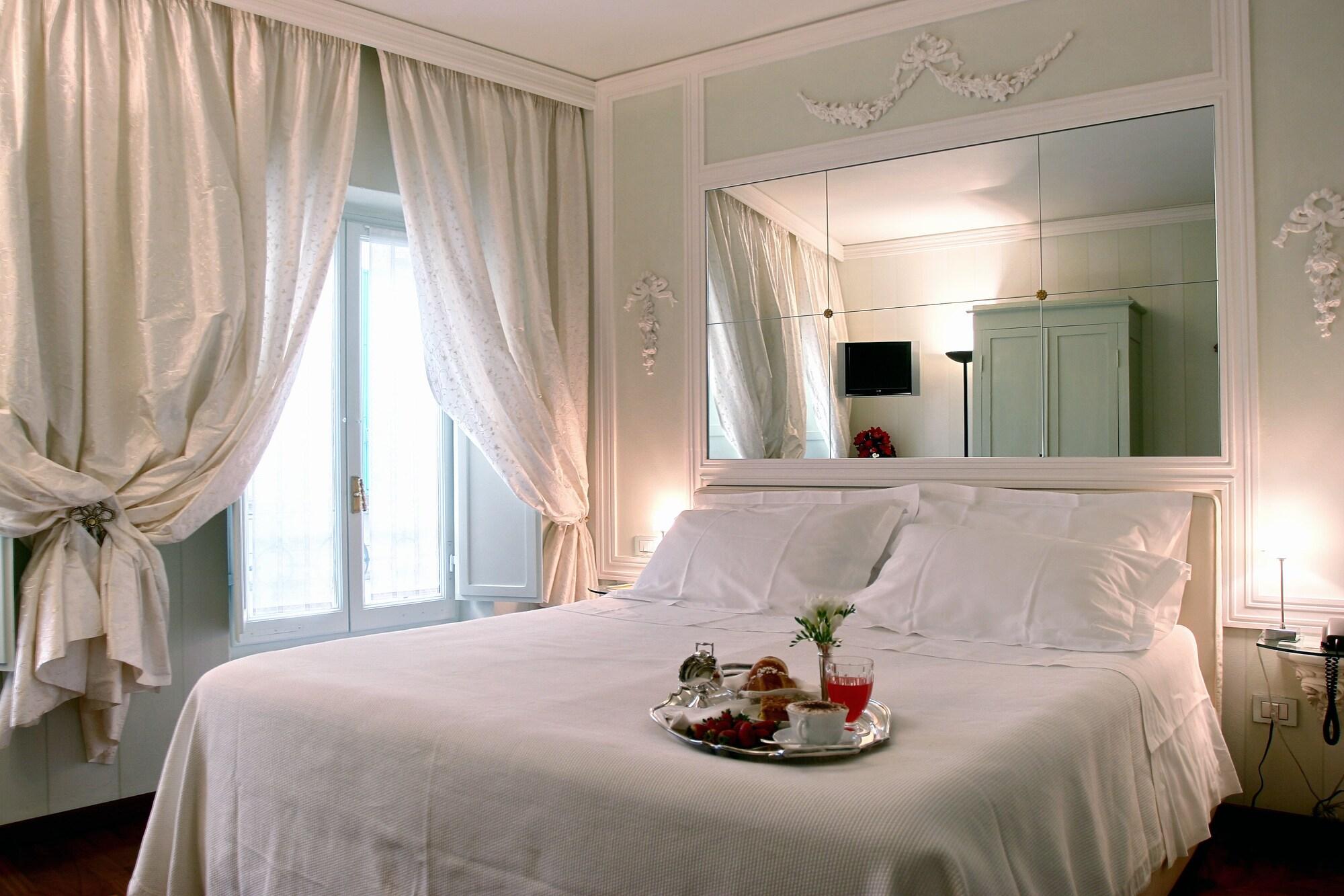 Residenza D'Epoca Campo Regio Relais Bed & Breakfast เซียนา ภายนอก รูปภาพ