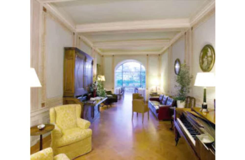 Residenza D'Epoca Campo Regio Relais Bed & Breakfast เซียนา ภายนอก รูปภาพ